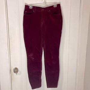 Banana Republic burgundy skinny fit corduroys, size 28/6